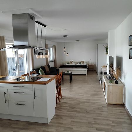 Ferienwohnung Buehlingen 로뜨바일 외부 사진
