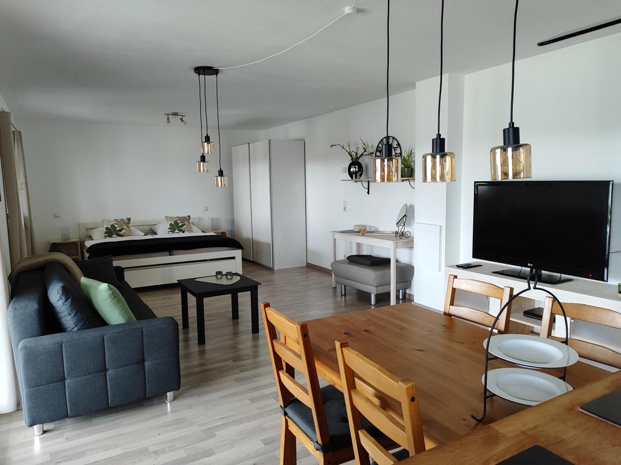 Ferienwohnung Buehlingen 로뜨바일 외부 사진