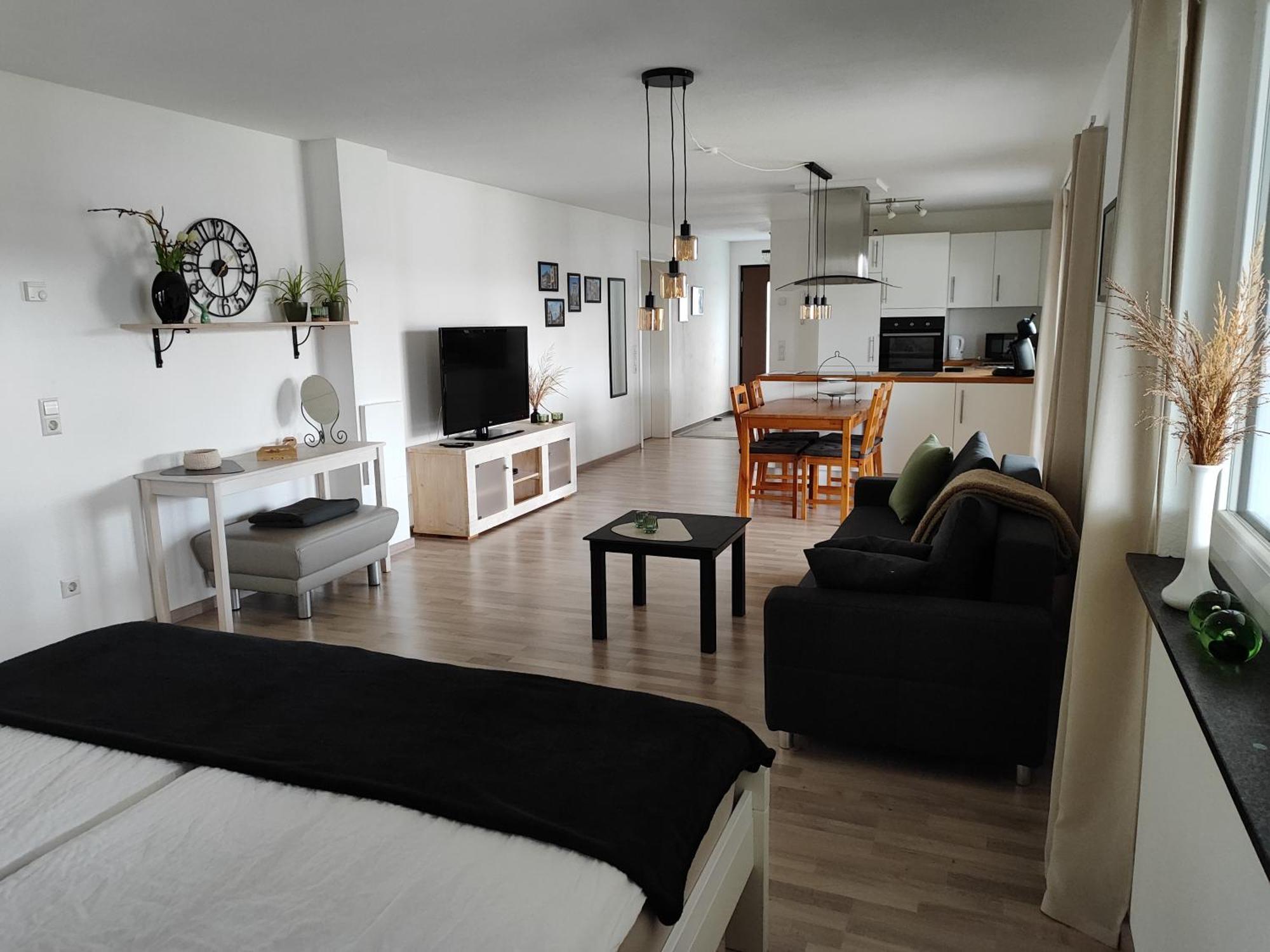 Ferienwohnung Buehlingen 로뜨바일 외부 사진